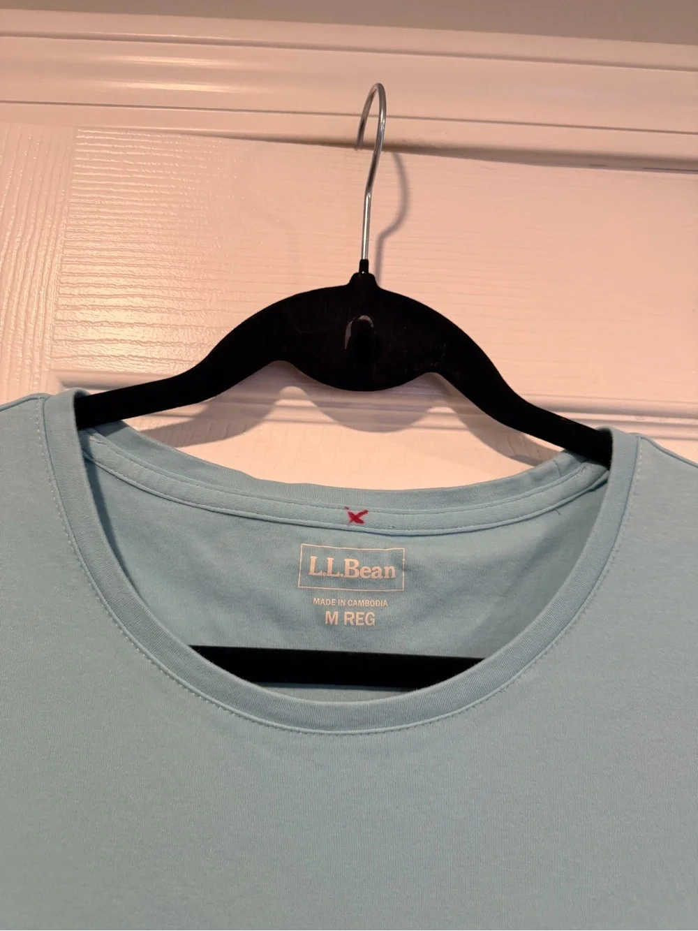 L.L. Bean Size M Light Blue Short Sleeve Crew Neck Cotton Stretch Tee Shirt